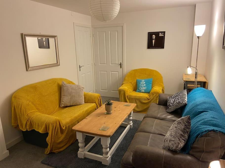 Modern 2 Bed Nestled In The Abergavenny Hills Villa Exterior photo